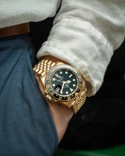 GMT-Master II yellow gold Jubilee bracelet and Black dial